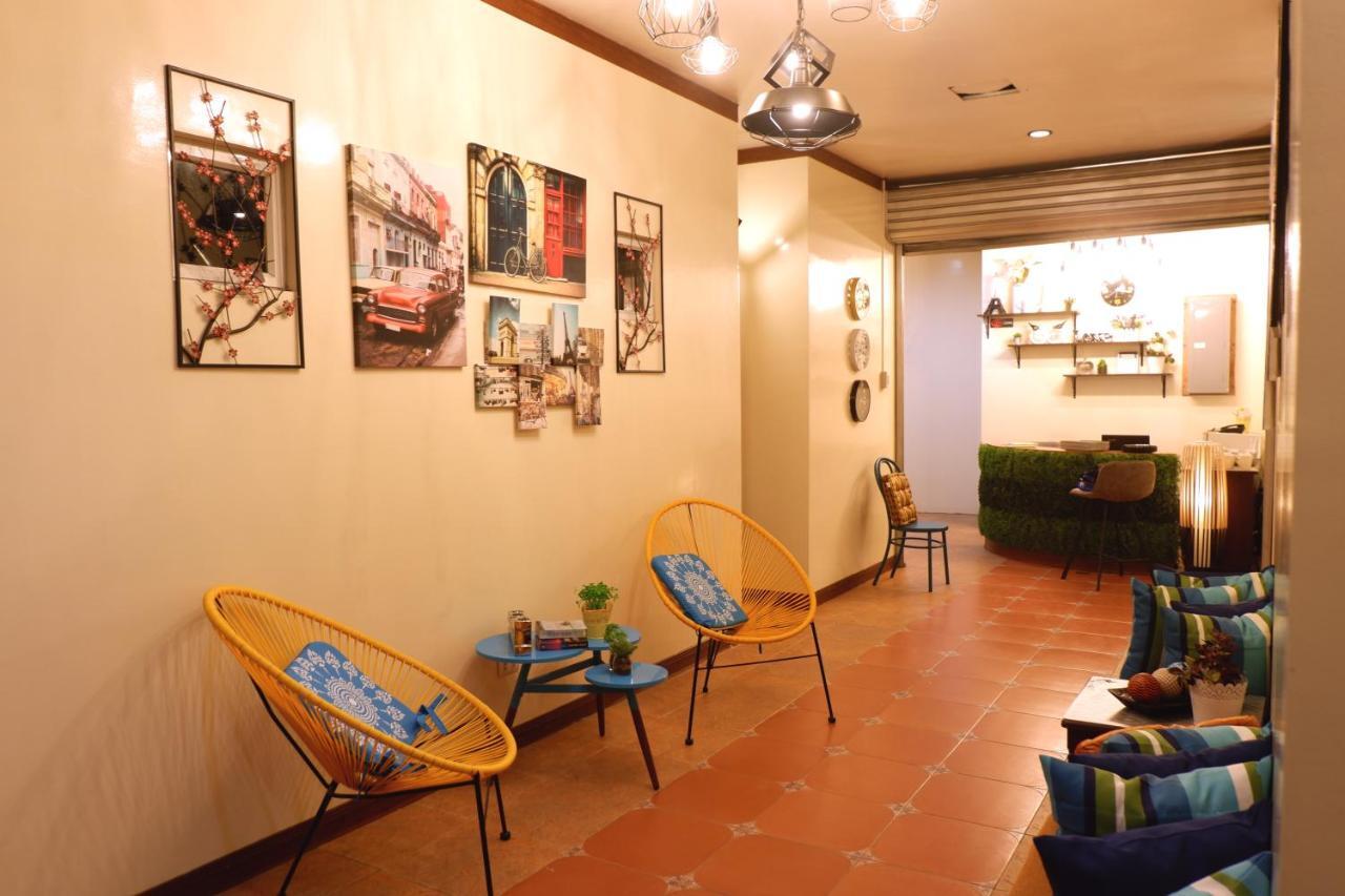 The Runway Inn - Mactan Cebu Lapu-Lapu City Esterno foto