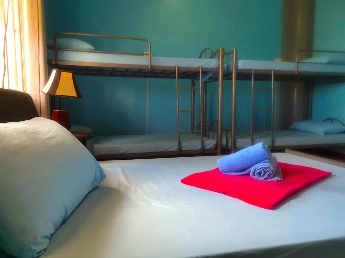 The Runway Inn - Mactan Cebu Lapu-Lapu City Esterno foto